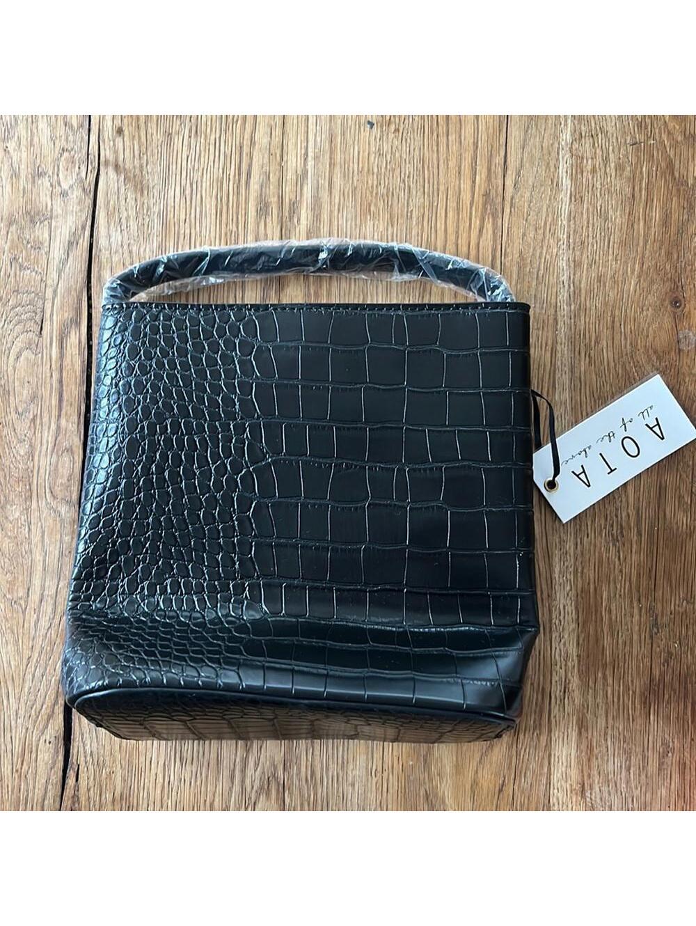 Rachel Zoe Curateur AOTA Black Bucket Bag